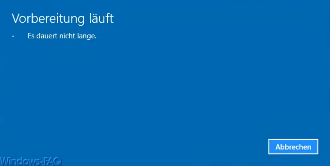 Windows 10 - uninstallation - preparation in progress. It does not take long.